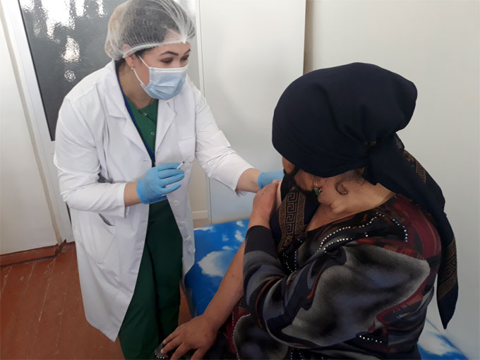 В Кашкадарье стартовала вакцинация от COVID-19